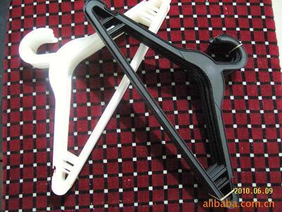 【一次性衣架、寵物衣架、成品衣衣架】價(jià)格,廠家,圖片,其他塑料制品,安徽省桐城市美佳藝塑業(yè)-